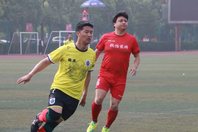 新科状元轰33分老鹰力克尼克斯 独行侠擒公牛